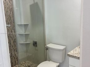 11543 SW 109th Rd 24B, Miami FL 33176