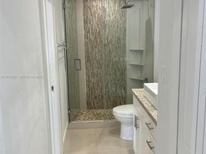 11543 SW 109th Rd 24B, Miami FL 33176