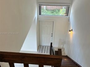 11543 SW 109th Rd 24B, Miami FL 33176