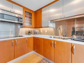 19400 Turnberry Way 2011, Aventura FL 33180