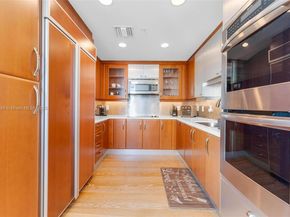 19400 Turnberry Way 2011, Aventura FL 33180