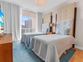 19400 Turnberry Way 2011, Aventura FL 33180