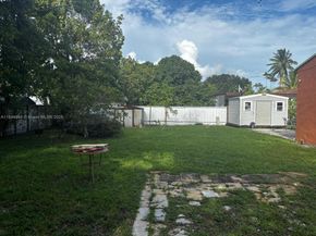 14701 NW 5th Ave, Miami FL 33168
