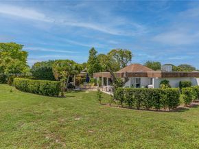 5712 White Hickory Cir, Tamarac FL 33319
