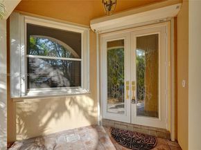 2456 Bay Isle Ct, Weston FL 33327