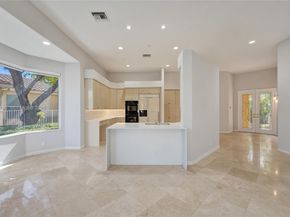 2456 Bay Isle Ct, Weston FL 33327