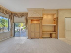 2456 Bay Isle Ct, Weston FL 33327