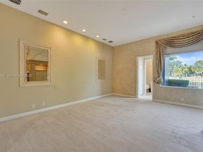 2456 Bay Isle Ct, Weston FL 33327