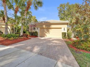2456 Bay Isle Ct, Weston FL 33327