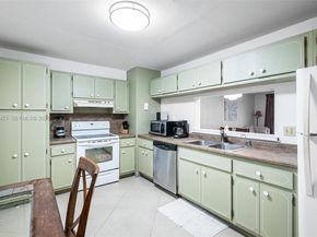 1149 Hillsboro Mile PH2N, Hillsboro Beach FL 33062