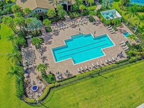 130 Blanca Isles Ln, Jupiter FL 33478