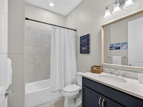 130 Blanca Isles Ln, Jupiter FL 33478