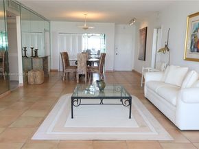 5601 Collins Ave 720, Miami Beach FL 33140