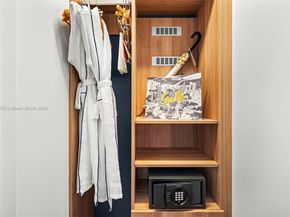 601 NE 1st Ave 1803, Miami FL 33132