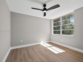 9420 Tangerine Pl 407, Davie FL 33324