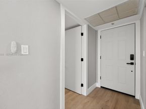 9420 Tangerine Pl 407, Davie FL 33324