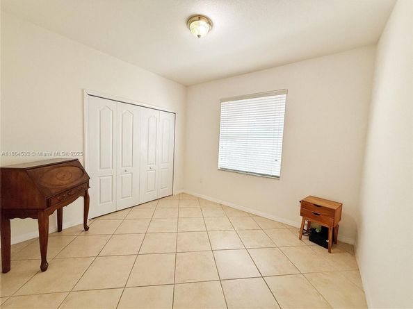 16032 SW 63rd Ter, Miami FL 33193