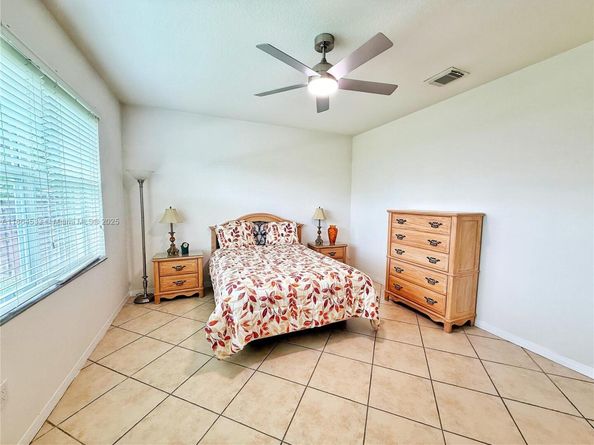 16032 SW 63rd Ter, Miami FL 33193
