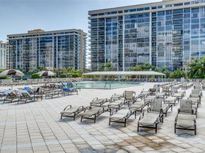 1965 S Ocean Dr 4S, Hallandale Beach FL 33009