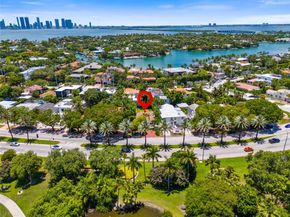 2054 Alton Rd, Miami Beach FL 33140