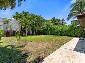2054 Alton Rd, Miami Beach FL 33140