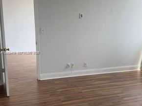 4222 Inverrary Blvd 4813, Lauderhill FL 33319