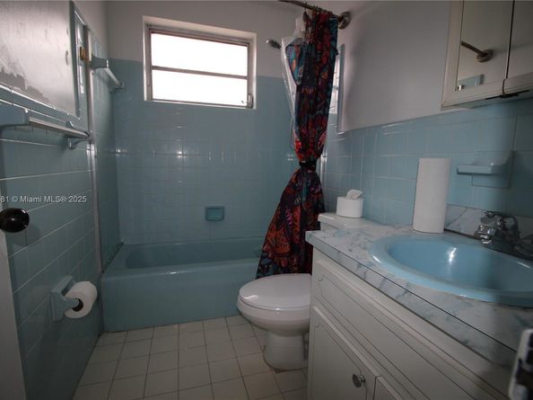 2216 SW 62nd Ave, Miami FL 33155