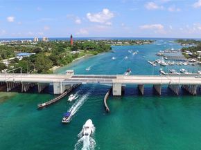 325 N Fairway, Tequesta FL 33469