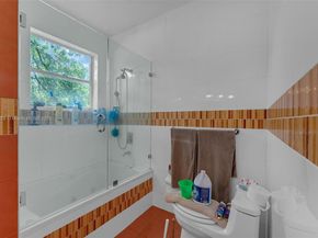9180 SW 75th St, Miami FL 33173
