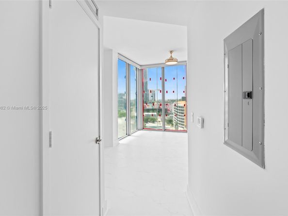 2900 NE 7th Ave 1409, Miami FL 33137