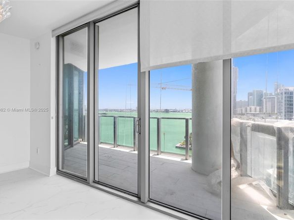 2900 NE 7th Ave 1409, Miami FL 33137
