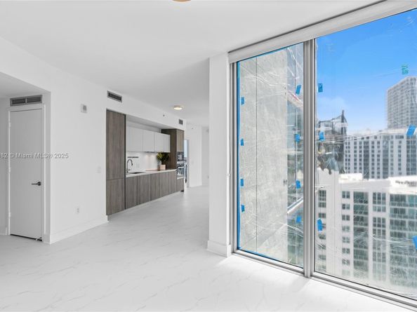 2900 NE 7th Ave 1409, Miami FL 33137