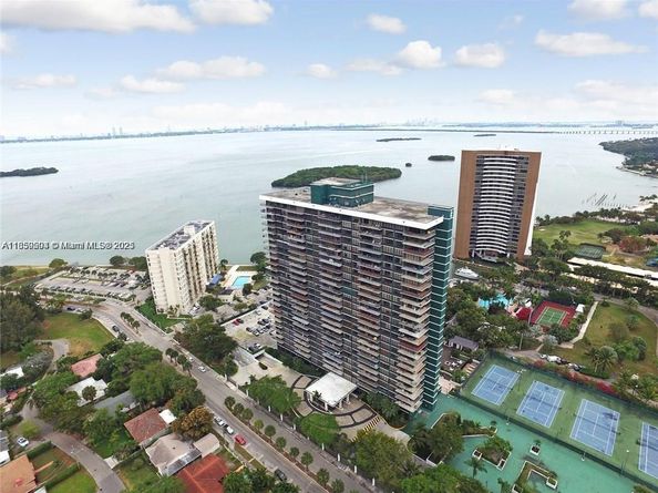 780 NE 69th St T1D, Miami FL 33138