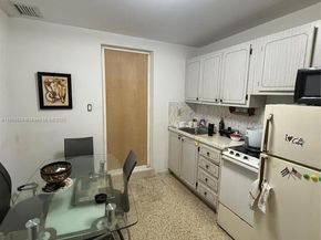 110 Flagami Blvd, Miami FL 33144