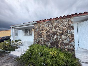 110 Flagami Blvd