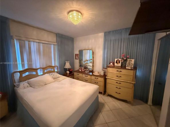 110 Flagami Blvd, Miami FL 33144