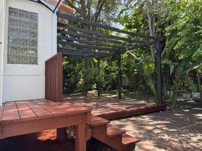 912 Wallace St, Coral Gables FL 33134