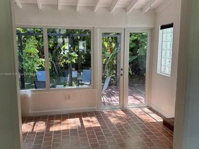 912 Wallace St, Coral Gables FL 33134