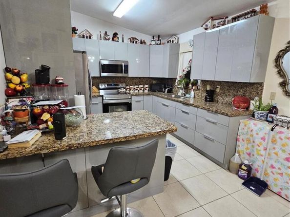 14525 SW 97th St, Miami FL 33186