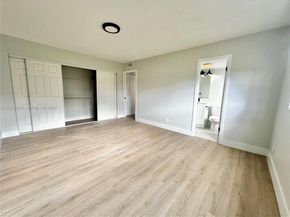 213 N Oakridge  N 213, Deerfield Beach FL 33442