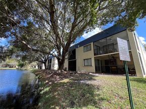 183 Lakeview Dr 203, Weston FL 33326