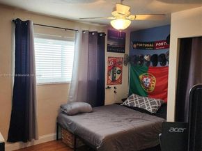 2140 SW 36th Ave, Fort Lauderdale FL 33312