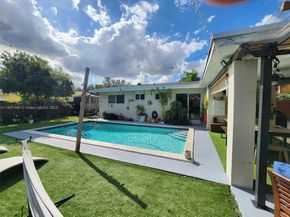 2140 SW 36th Ave, Fort Lauderdale FL 33312