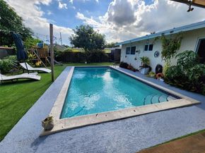 2140 SW 36th Ave, Fort Lauderdale FL 33312