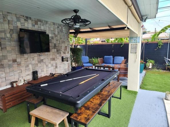 2140 SW 36th Ave, Fort Lauderdale FL 33312