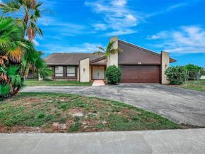 1600 SW 72nd Ave, Plantation FL 33317