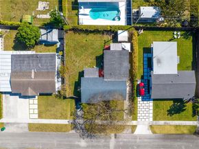 3235 SW 93rd Ct, Miami FL 33165