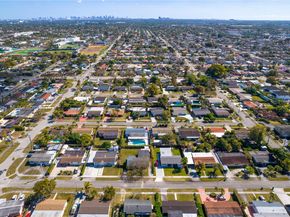 3235 SW 93rd Ct, Miami FL 33165