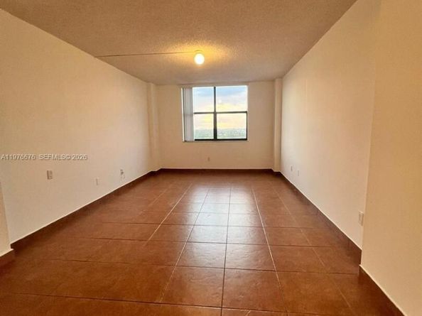 1470 NE 123rd St A1216, North Miami FL 33161