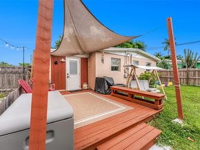 1200 NW 41st St, Oakland Park FL 33309
